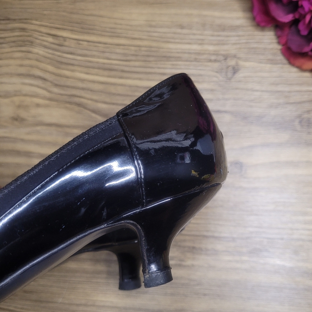 Bruno Magli vintage black patent leather heels Women's Size 6.5 - Picture 3 of 6